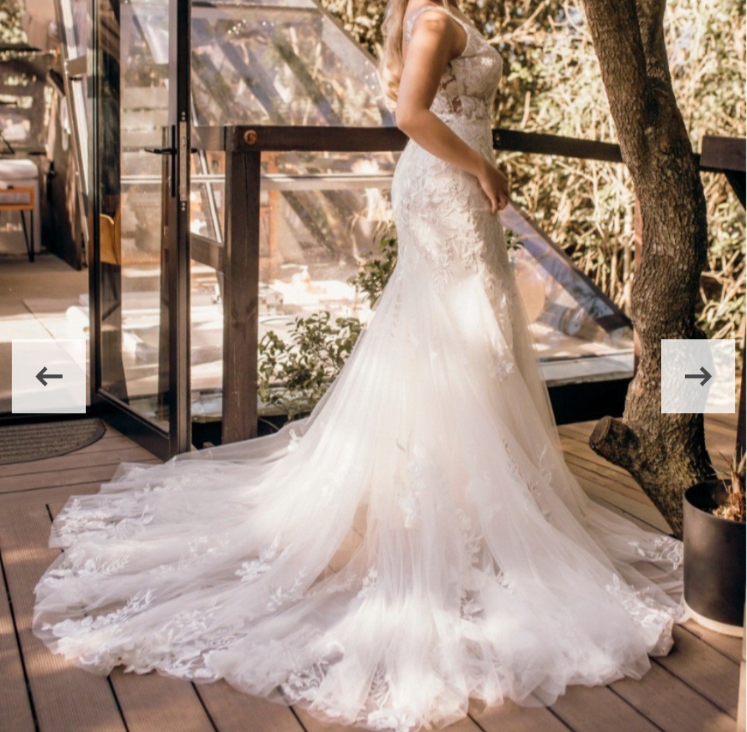 Beautiful  Elegant white wedding